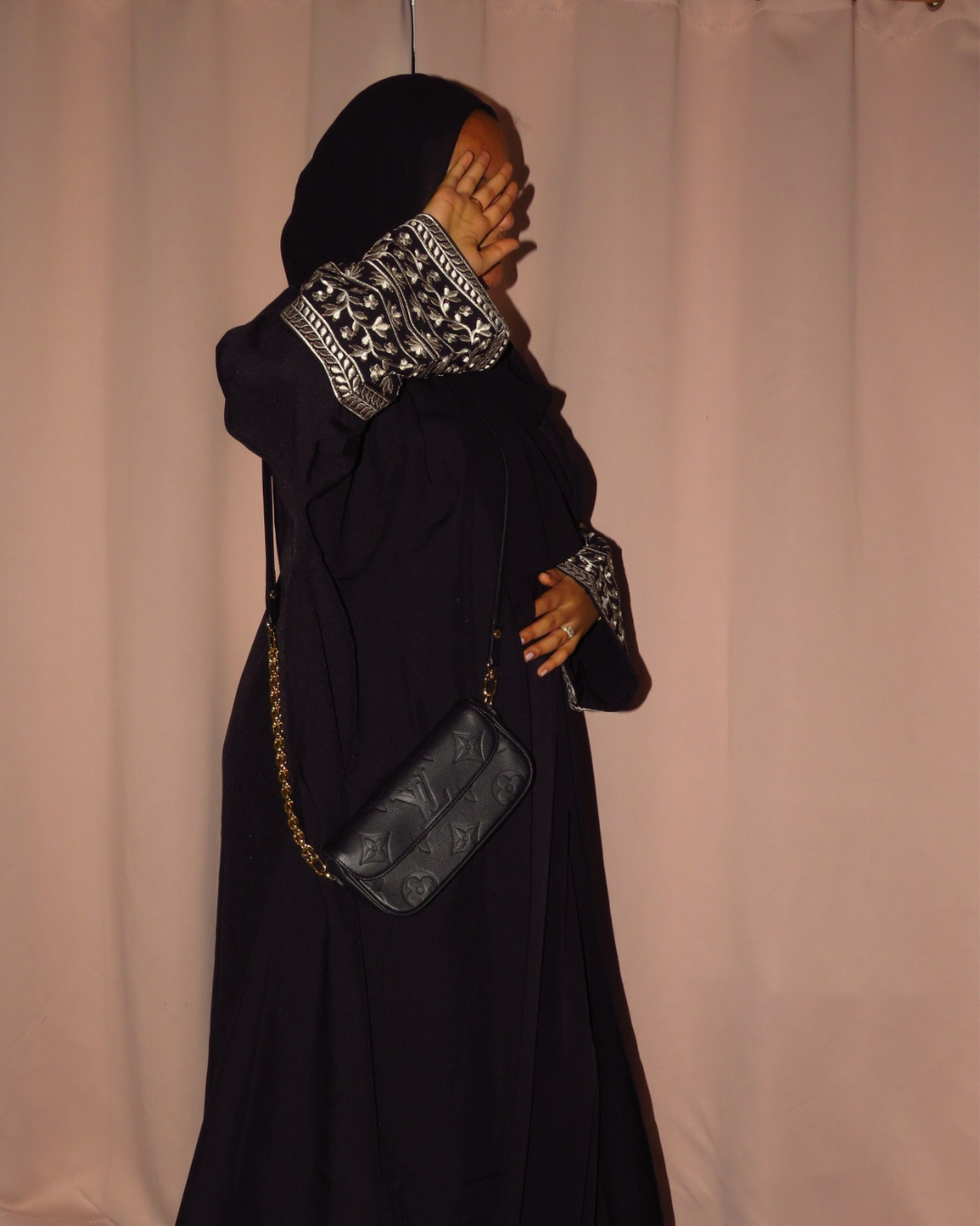 Limited Az-Zahra Open Abaya Black